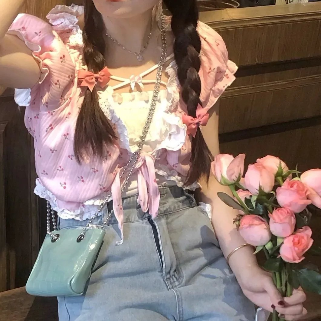 穿越橄榄树林
